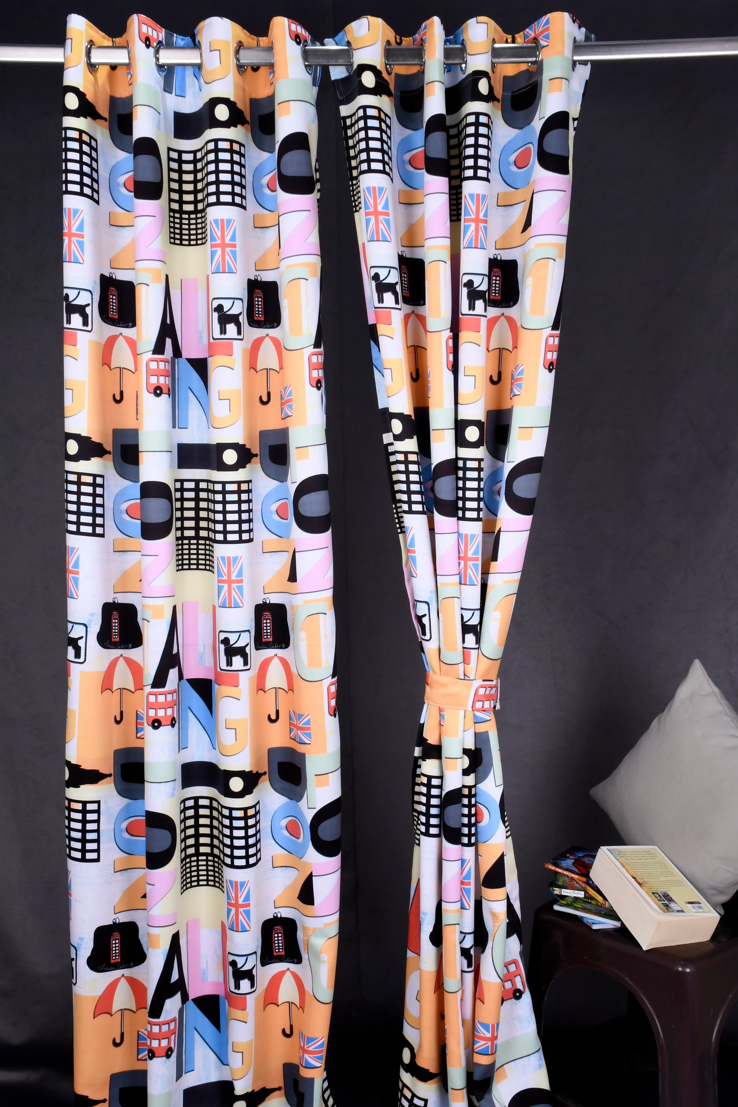 Bambini Digital Print Curtains on Polyester fabric of London Theme Curtain