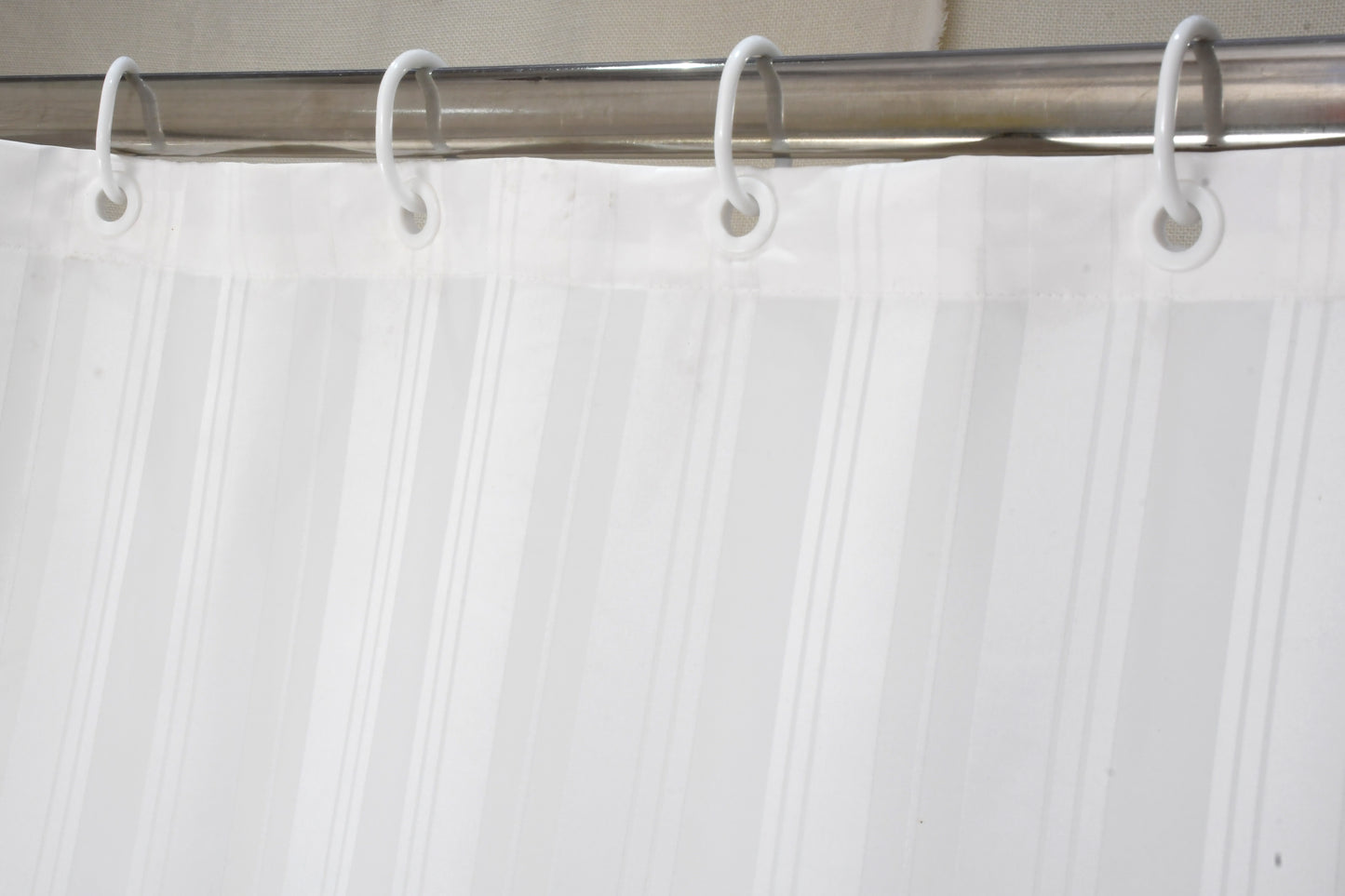 Doccia Shower Curtains with Water Resistance effect in White Colour