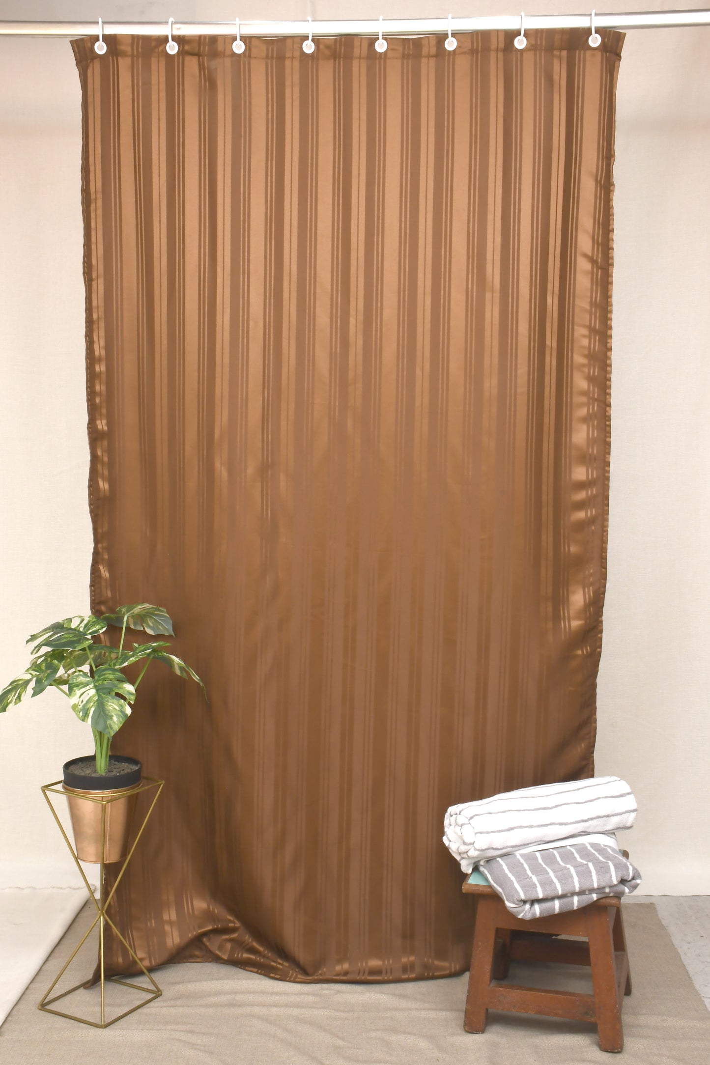 Doccia Shower Curtains with Water Resistance effect in Cocoa Colour