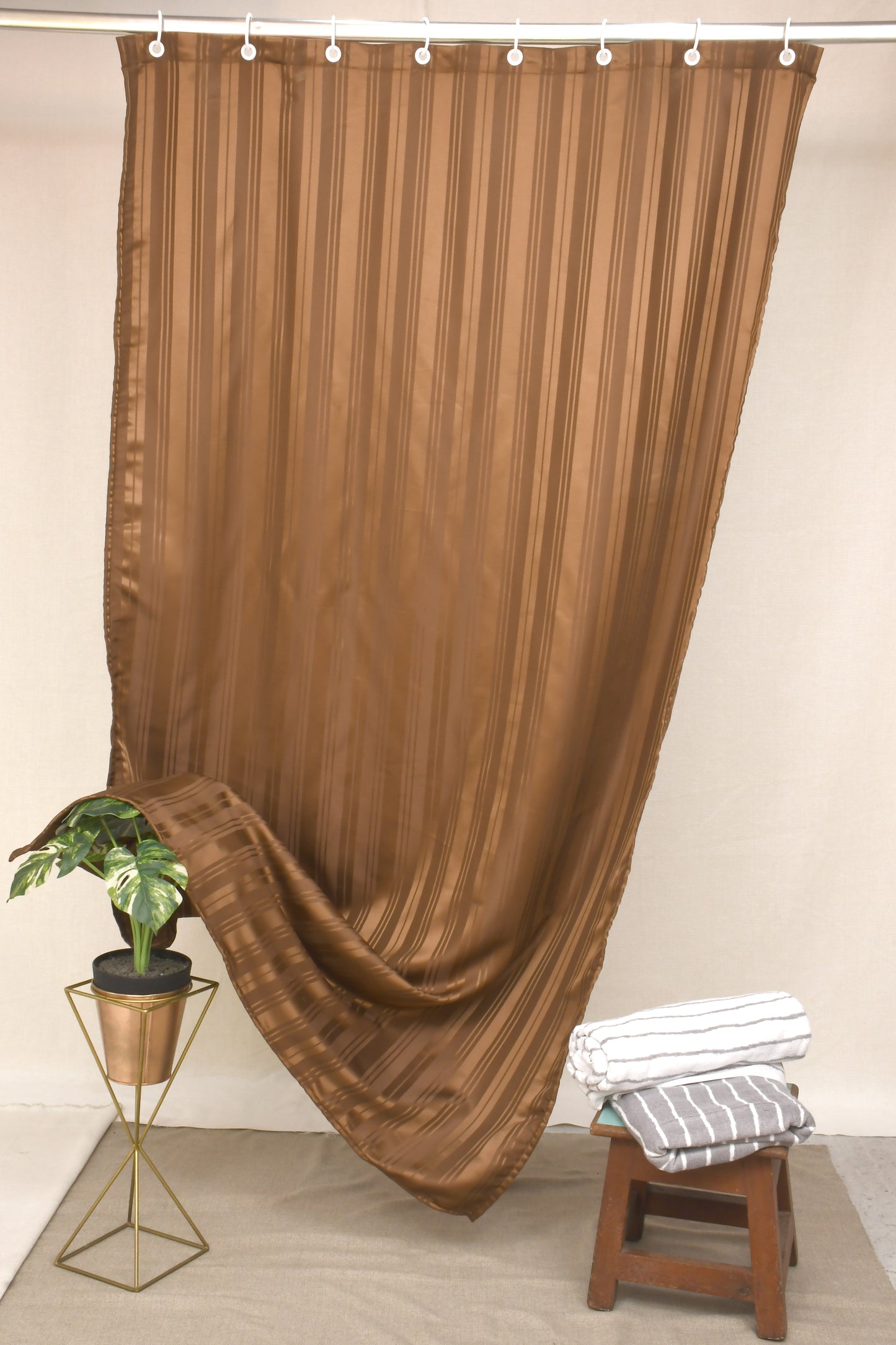 Doccia Shower Curtains with Water Resistance effect in Cocoa Colour
