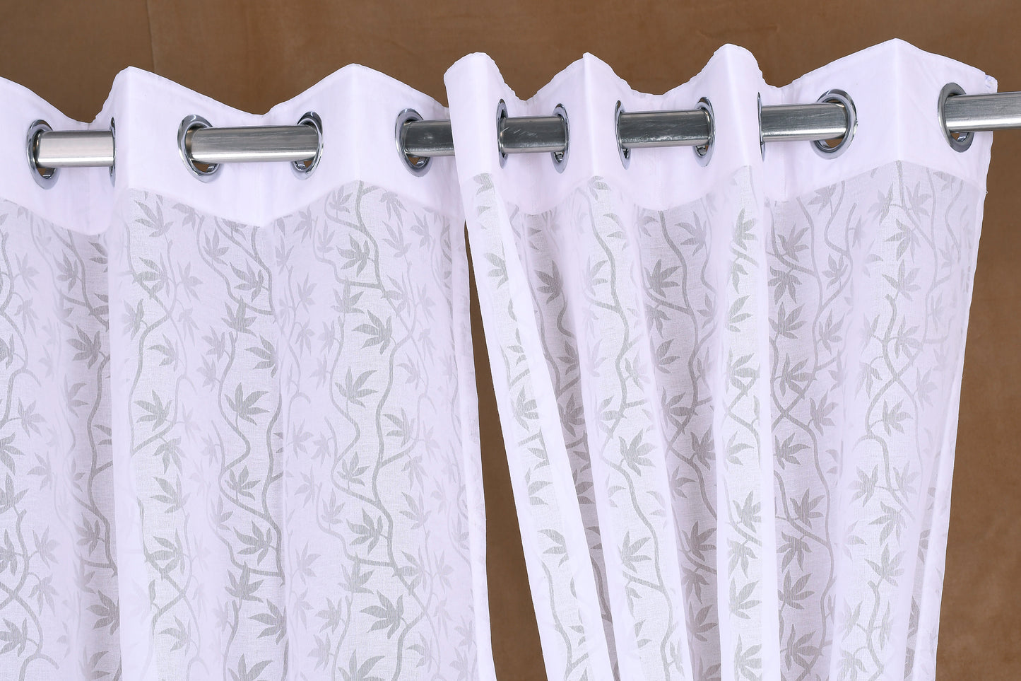 Mero Collection Curtains with Eyelet patttern in Sheer fabric with self textures in Pearl White Colour Leafy