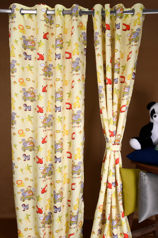 Bambini Digital Print Curtains on Polyester fabric for Kids Lion Theme Curtains with Pale Yellow base.
